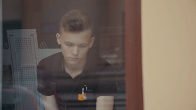 Мытье окон в Почте России. Крупный заказчик! Клининговая компания Uborka-club.ru смотреть онлайн
