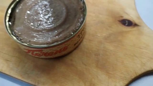 Печень ТРЕСКИ по-скандинавски купленная в магазине СВЕТОФОР. Открываем и пробуем, смотрите до конца смотреть онлайн