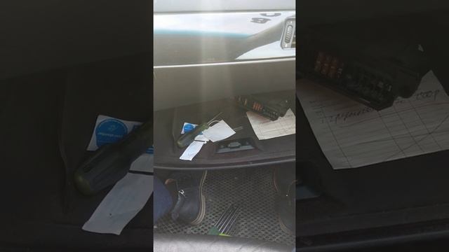 Как открыть багажник BMW e60 без аккумулятора смотреть онлайн