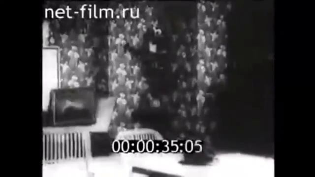 Владимир Маяковский и Брик смотреть онлайн
