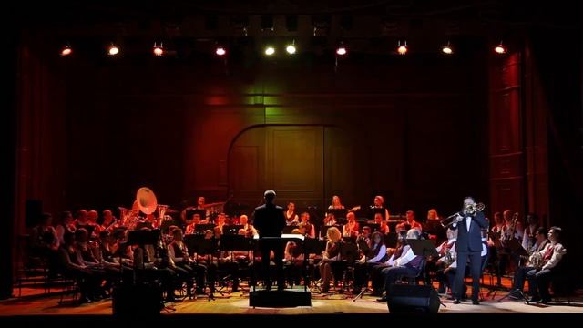 Концертный номер «В пещере горного короля» для бас тромбона и духового оркестра смотреть онлайн