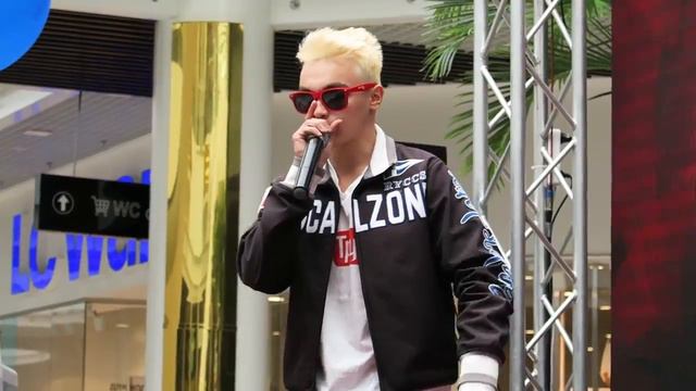 ВЫСТУПЛЕНИЕ НА ПУБЛИКЕ В ТРЦ Hollywood | BEATBOX | Molodoy Z смотреть онлайн