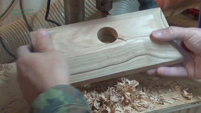 Кормушка для птиц. смотреть онлайн