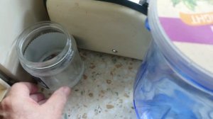 ловушка для тараканов простая