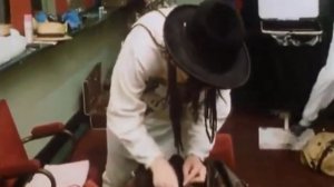 Cold Shoulder - Boy George