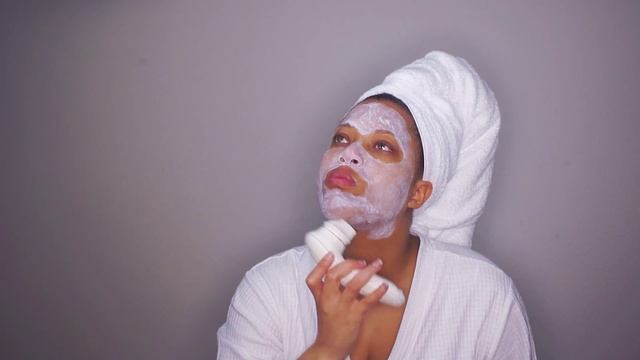 My Daily & Midweek Skincare Routine For Oily Skin // Samantha Pollack смотреть онлайн