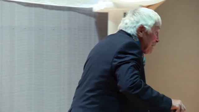 Театр-студия "КРАСКИ". Водевиль "Простушка и воспитанная" смотреть онлайн