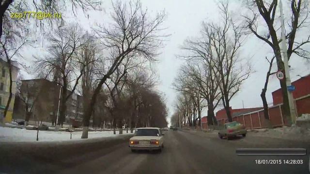 Street Storm CVR-A7810-G PRO 1080p 60fps По Новочеркасску 18 января 2015 г. смотреть онлайн