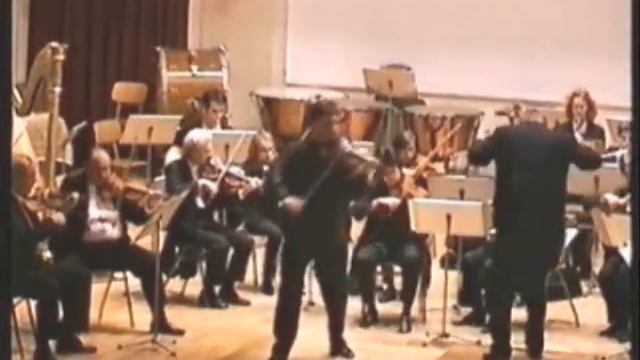 Wladimir Astrachanzew plays Tschaikovsky Valse Scherzo смотреть онлайн