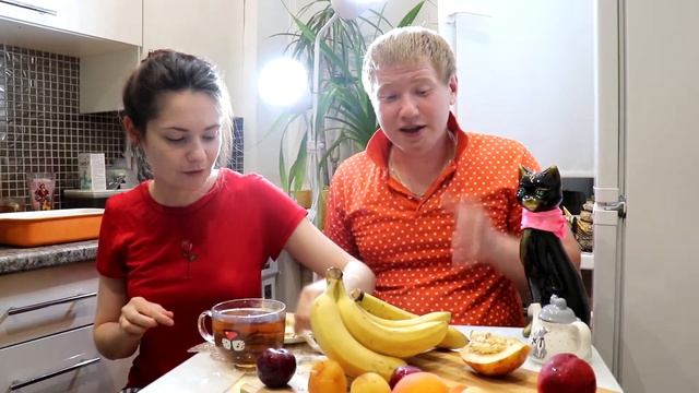 МУКБАНГ ФРУКТЫ (ДЫНЯ ПЕРСИКИ СЛИВЫ АБРИКОСЫ БАНАНЫ) КАТЮХА В ЭЙФОРИИ смотреть онлайн