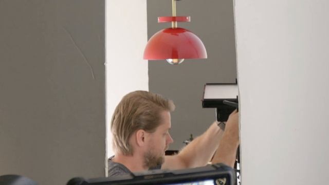 SO SHINY! Photographing reflective objects. смотреть онлайн