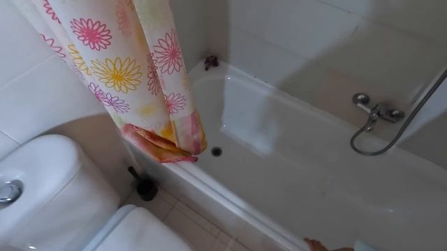 ЖИЛЬЕ У МОРЯ В ИСПАНИИ ЗА 55 €ВРО! Наши апартаменты в Оропеса дель Мар. Море в ноябре. смотреть онлайн