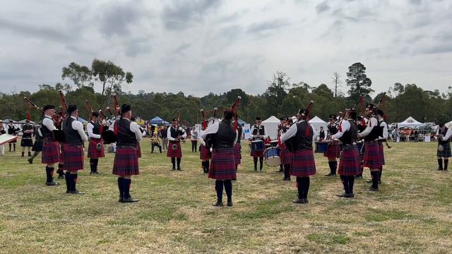 Old Scotch Pipes & Drums MEDLEY Croydon 2023 смотреть онлайн
