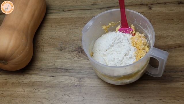 Булочки из ТЫКВЫ и творога ? | Бездрожжевое тесто | Готовить легко и быстро смотреть онлайн