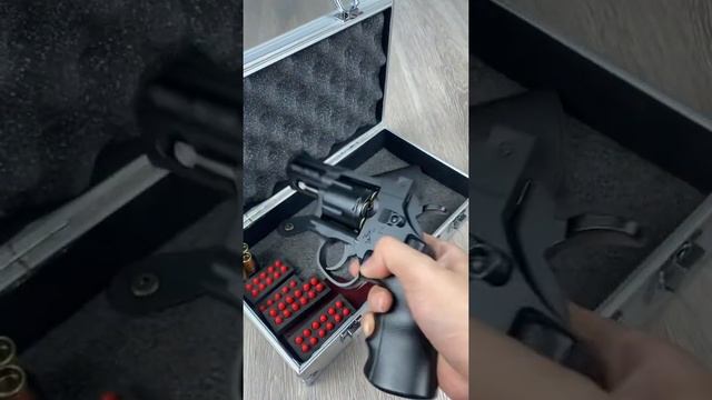 Python 357 Shell Ejection Revolver смотреть онлайн