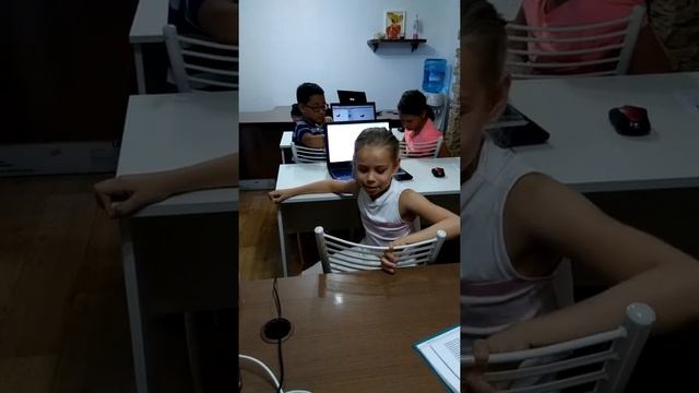 Урок создания компьютерных игр (scratch), Академия успеха, Усть-Каменогорск смотреть онлайн