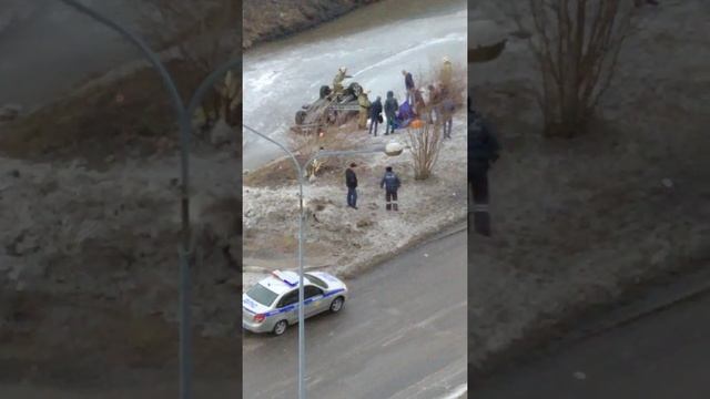 Поворот, гололёд, полет...