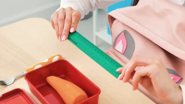 Boys VS Girls At School || Sammy Is Studying смотреть онлайн