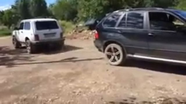 X5 vs Niva urban смотреть онлайн