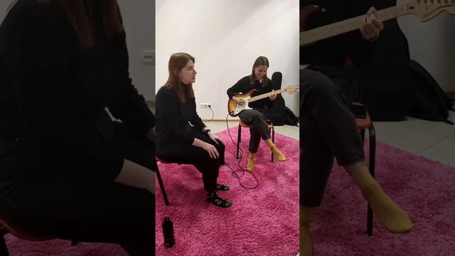 Måneskin - Beggin’ (cover) смотреть онлайн