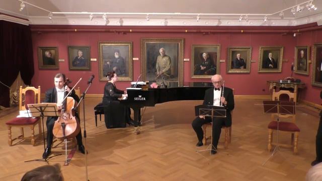 Концерт в Шиловской галерее, Mezzo Qurtet Фр Куперен «Маленькие ветряные мельницы» смотреть онлайн