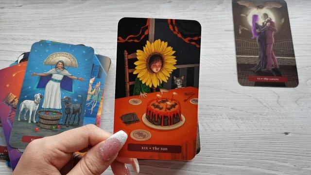 Trick or Treat Tarot Barbara Moore & Jonathan Hunt смотреть онлайн