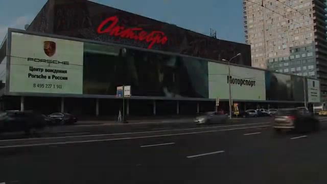 Медиафасад на Кинотеатре "Октябрь" смотреть онлайн