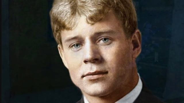 Дорогая, сядем рядом.Сергей Есенин смотреть онлайн