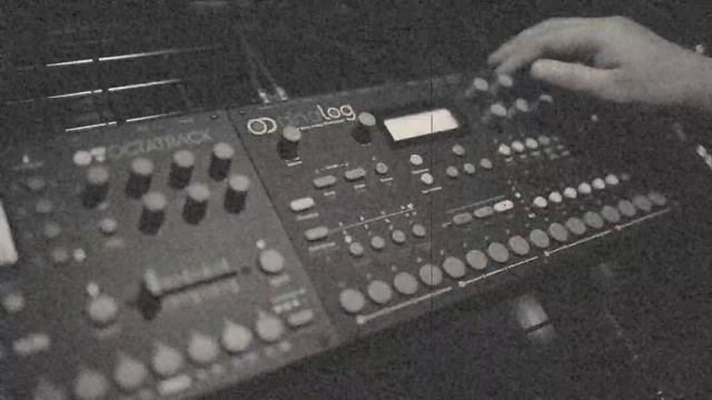 1bit dsd jam5.2-3: Elektron Analog four, Octatrack Korg MR-2000S смотреть онлайн