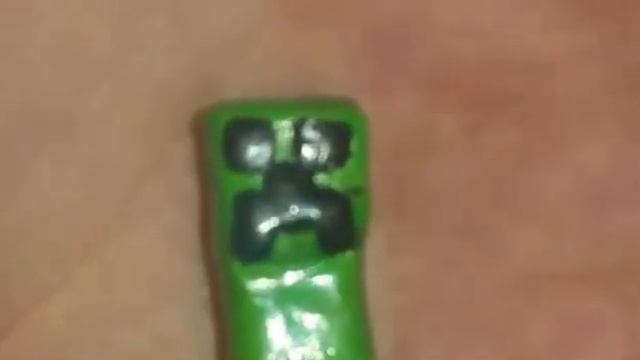 Крипер из пластилина