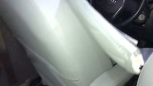 Установка чехлов из эко-кожи на Kia Rio 2