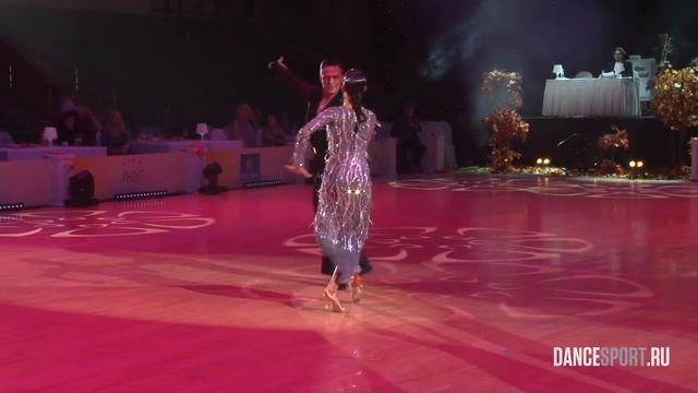 Amateurs Latin Final Presentation / Autumn Moscow смотреть онлайн