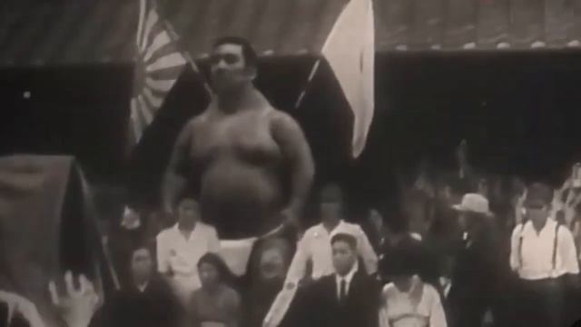 7 ВЕЛИКАНОВ ГИГАНТОВ ПОПАВШИХ НА ВИДЕО смотреть онлайн