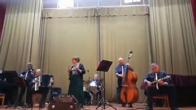 А снег идет (М. Кристалинская Cover.) смотреть онлайн