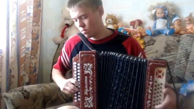Игра на гармони. Бумер - Привет Мариконе смотреть онлайн