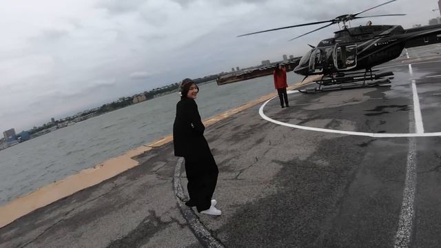 CHEAPER THAN AN UBER! Manhattan to JFK with BLADE Helicopter! смотреть онлайн