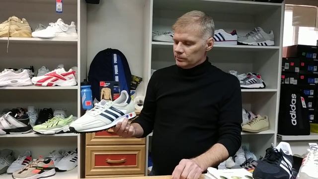 Про Adidas originals L.A. Trainer смотреть онлайн