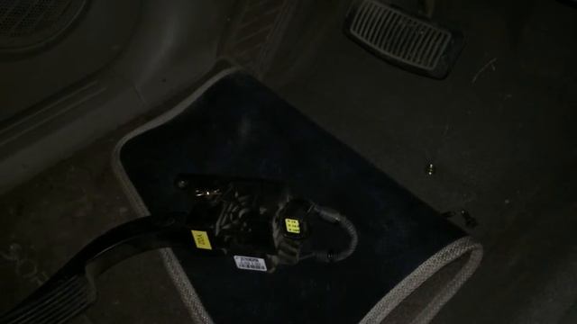 KIA Sorento 2004 плавают обороты смотреть онлайн