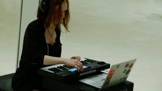 Novation Launchkey 37 MK3 & Ableton performance + FREE SAMPLES смотреть онлайн