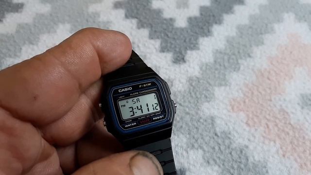Casio F-91W Durability Test смотреть онлайн