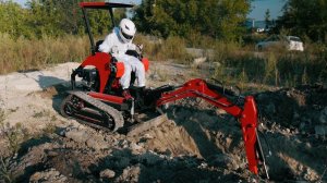 Гусеничный мини экскаватор RED Rhino SE 7522   копаем и планируем