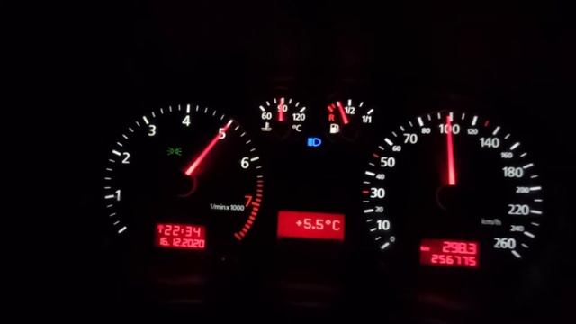 Audi A3 8L 1.6 101km 0-140kmh acceleration. смотреть онлайн