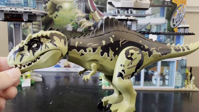 (WTF Happened?!) Lego Jurassic World Dominion Set 76949 Giganotosaurus & Therizinosaurus Attack