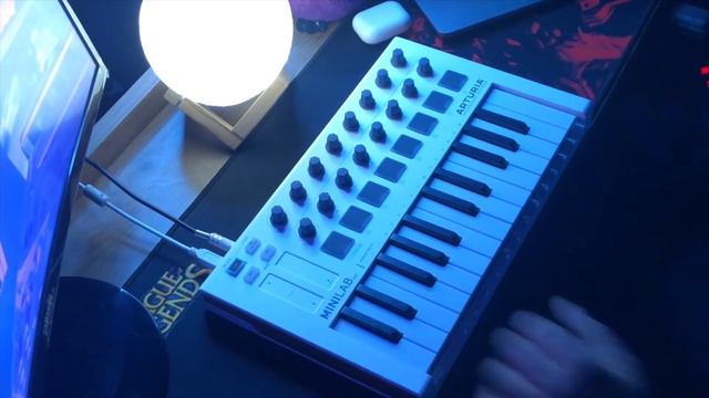 BEAT MAKING | ARTURIA MINILAB MKII | ASJ BEATS смотреть онлайн