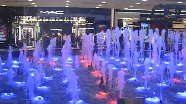 фонтан в европейском трц 25 02 2019 смотреть онлайн