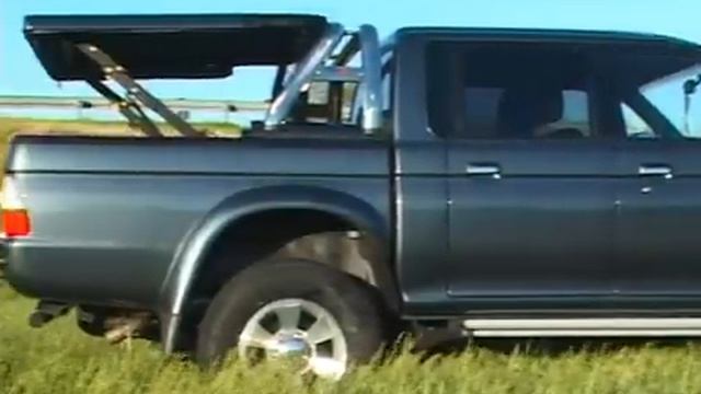 MITSUBISHI L200 смотреть онлайн