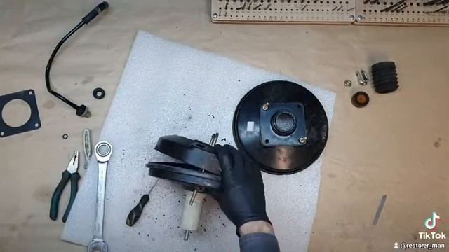 вакуумный усилитель Toyota Corolla