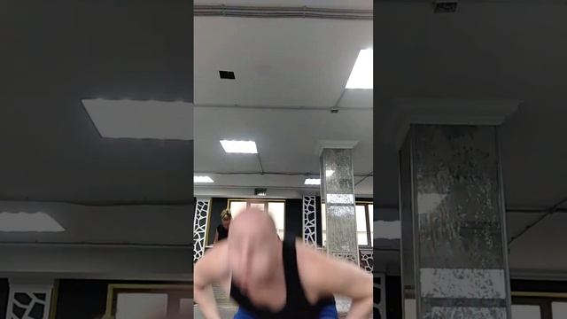 Разминка — это комплекс упражнений для подготовки тела к физической нагрузке. Фитнес. Упражнения. смотреть онлайн