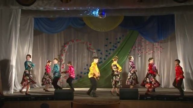 218 Ансамбль Сувенир г Артемовский Свердловская область Уральская плясовая Синтетюриха смотреть онлайн