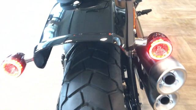 Fat Bob 114 Harley-Davidson 2023 смотреть онлайн